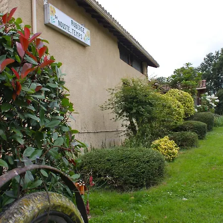 Pensionat Et Hameau Nouste Temps