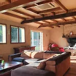 Et Hameau Nouste Temps Gæstehus *