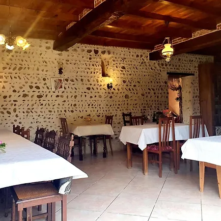 Et Hameau Nouste Temps * Castelnau-Magnoac